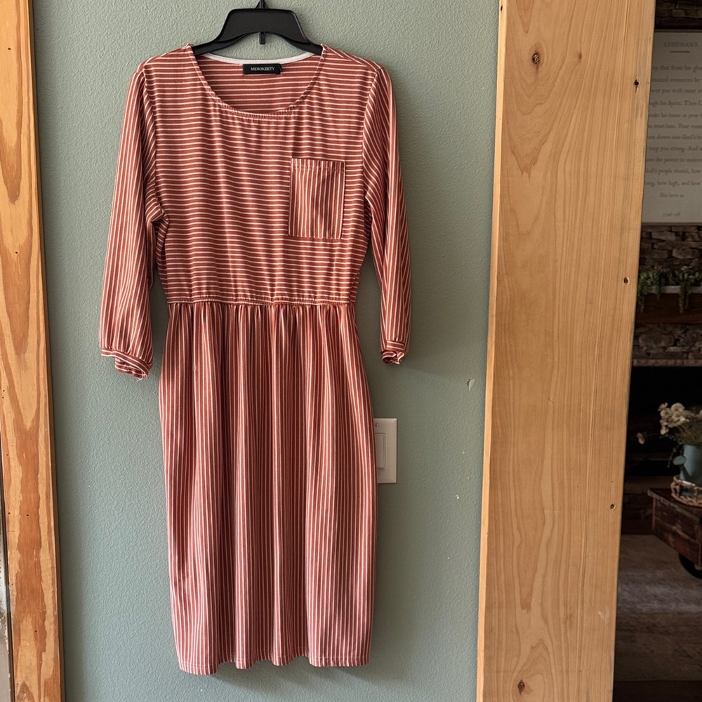Merokeety Rust Striped Midi Dress